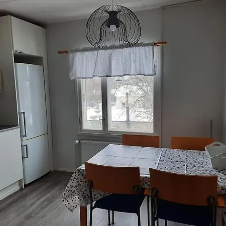 Viihtyisae Ja Edullinen Kaksio Коккола