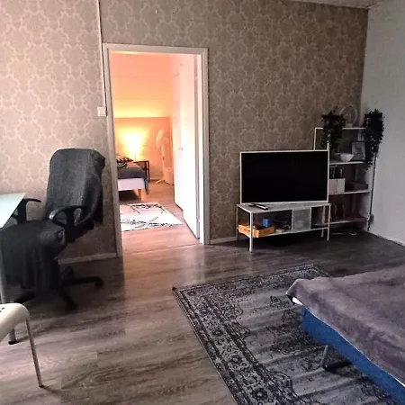 Viihtyisae Ja Edullinen Kaksio Апартаменты Коккола